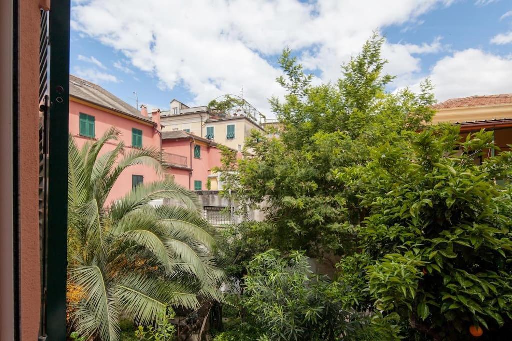 Beatrice Nel Centro Di Levanto Exteriör bild